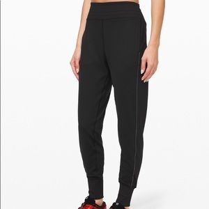 Lululemon Flurry up high rise jogger